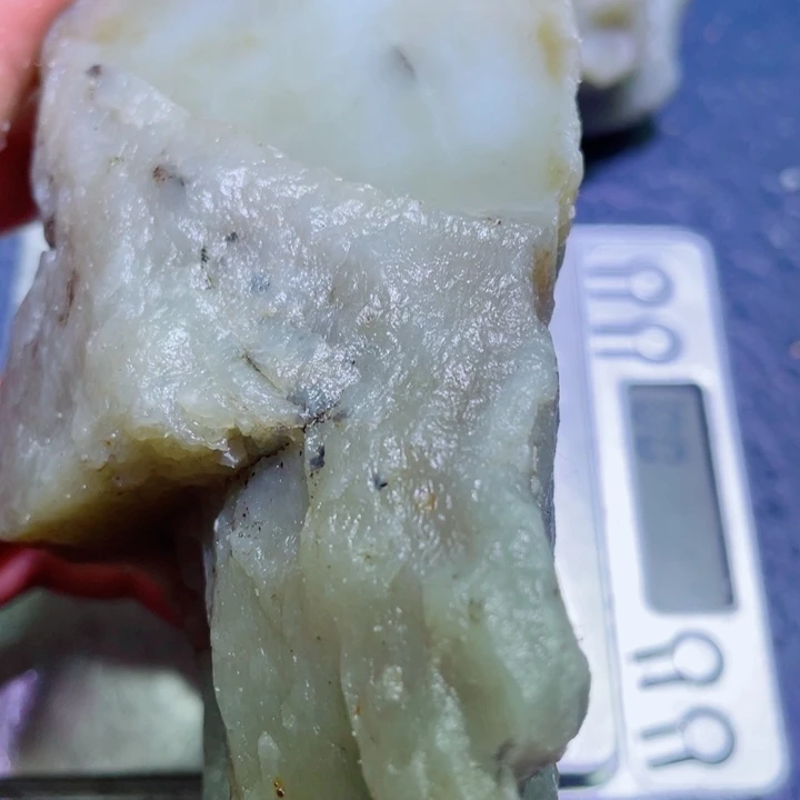 和田玉未镶嵌珠宝半成品