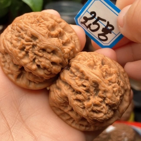 文玩核桃吊坠粗筋44精修