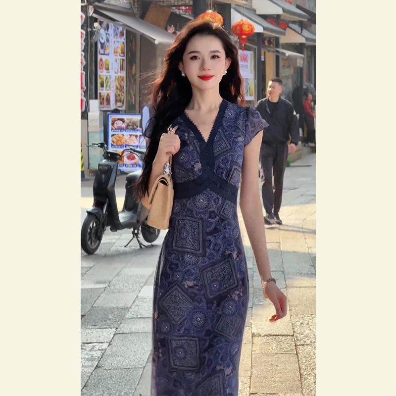 夏季复古民族风温柔风高端精致气质女神范高级感超好看蓝色连衣裙