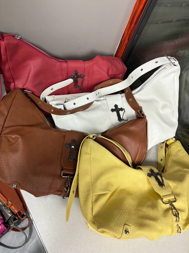 多色大饺子斜挎包单肩包搭配神器大容量