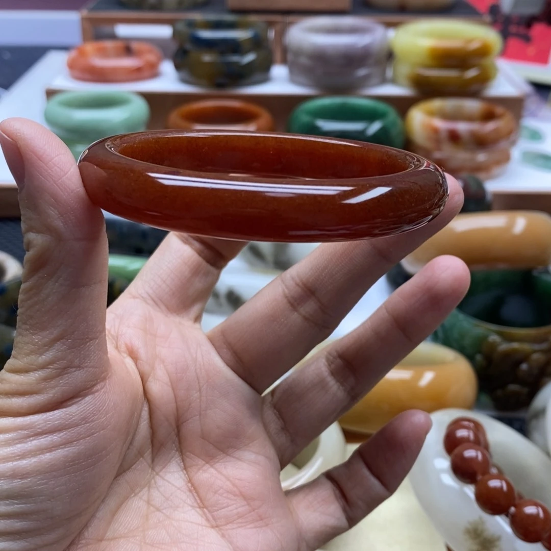 石英质玉手镯未镶嵌汤*燕