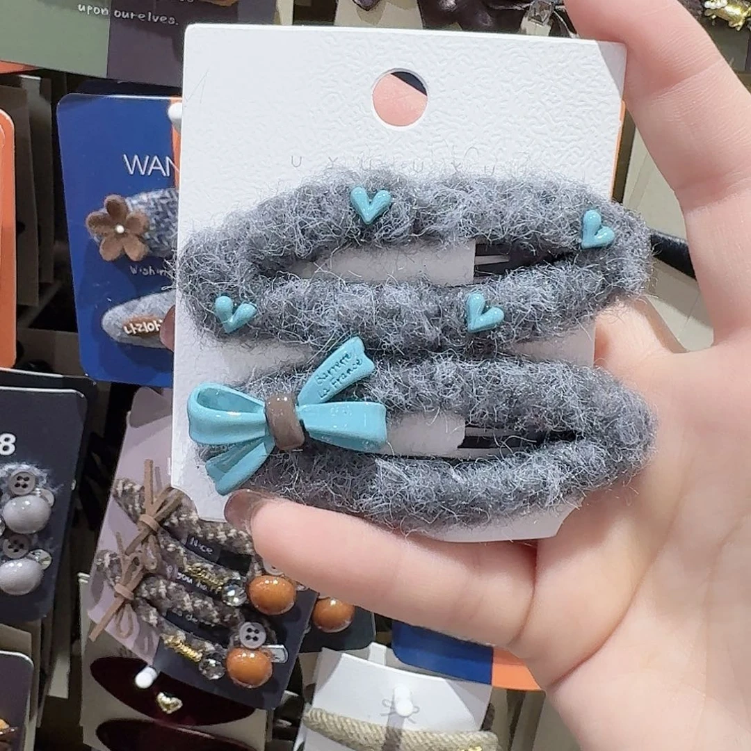 皮质铁合金蓝色蝴蝶结