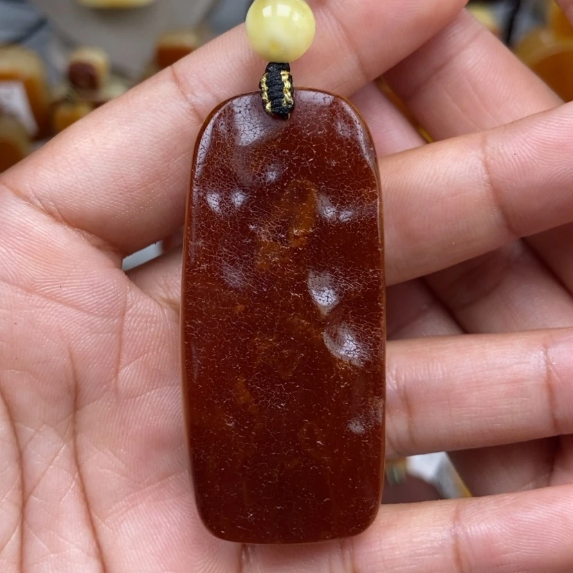 【闪购商品】琥珀颈饰未镶嵌