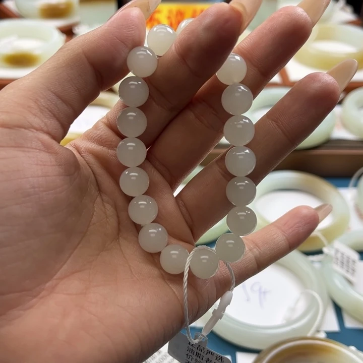 和田玉手串未镶嵌