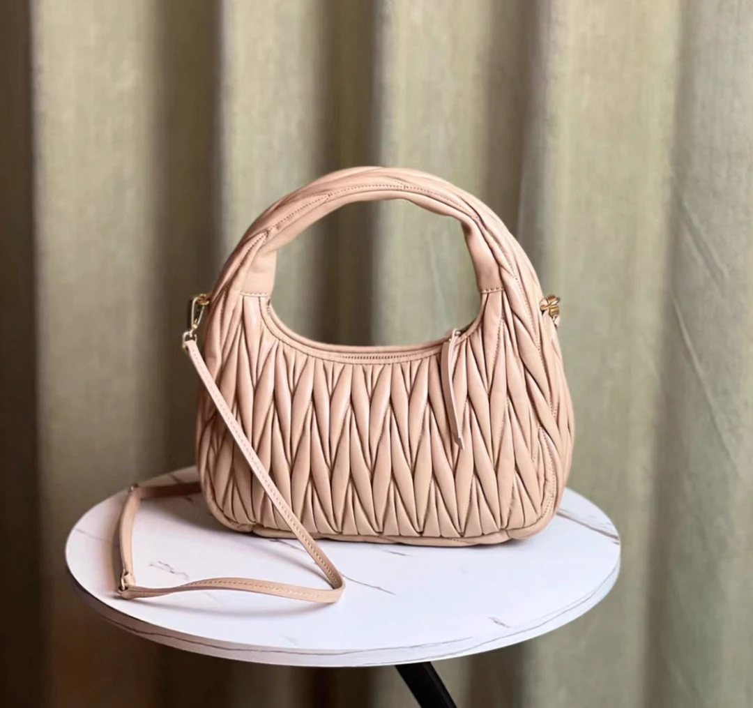 2564月牙包卡其色新款爆款时尚百搭女包简约气质休闲复古网红女包