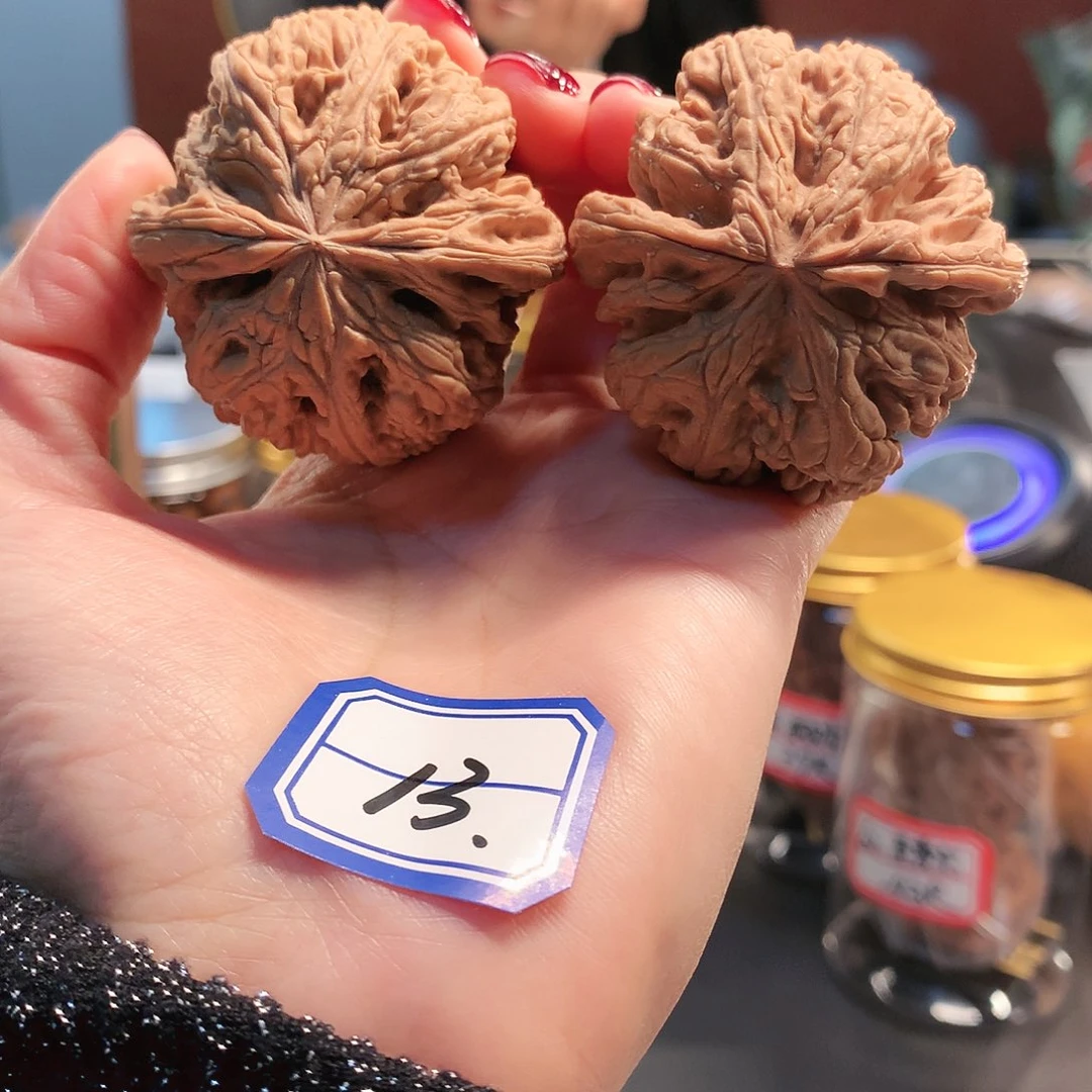 【闪购商品】吊坠文玩核桃粗筋 47尺