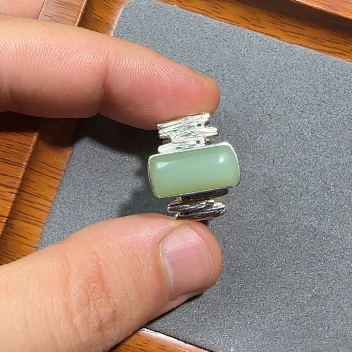和田玉银S925镶嵌颈饰