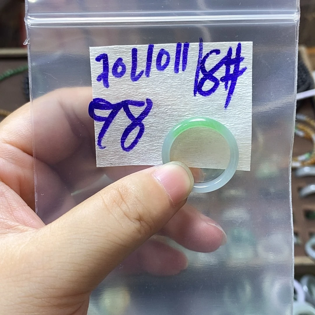 未镶嵌定制翡翠翡翠