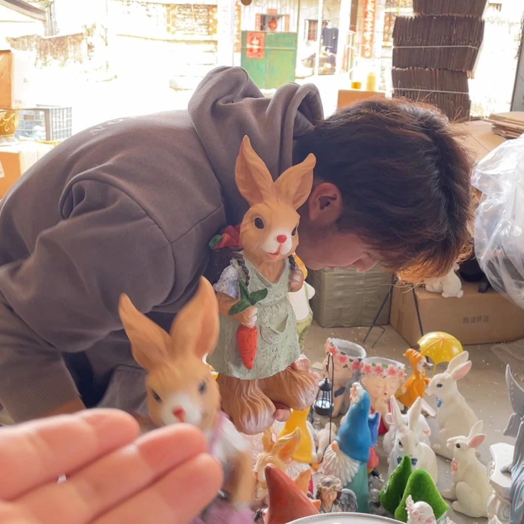 【闪购商品】陶瓷树脂胡萝卜兔一对兔子摆件