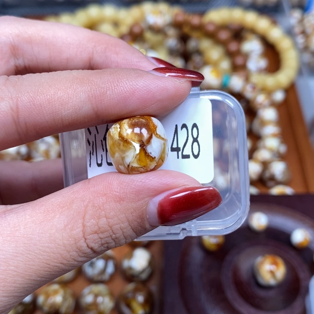 把件猴头核桃沁色圆珠老型428