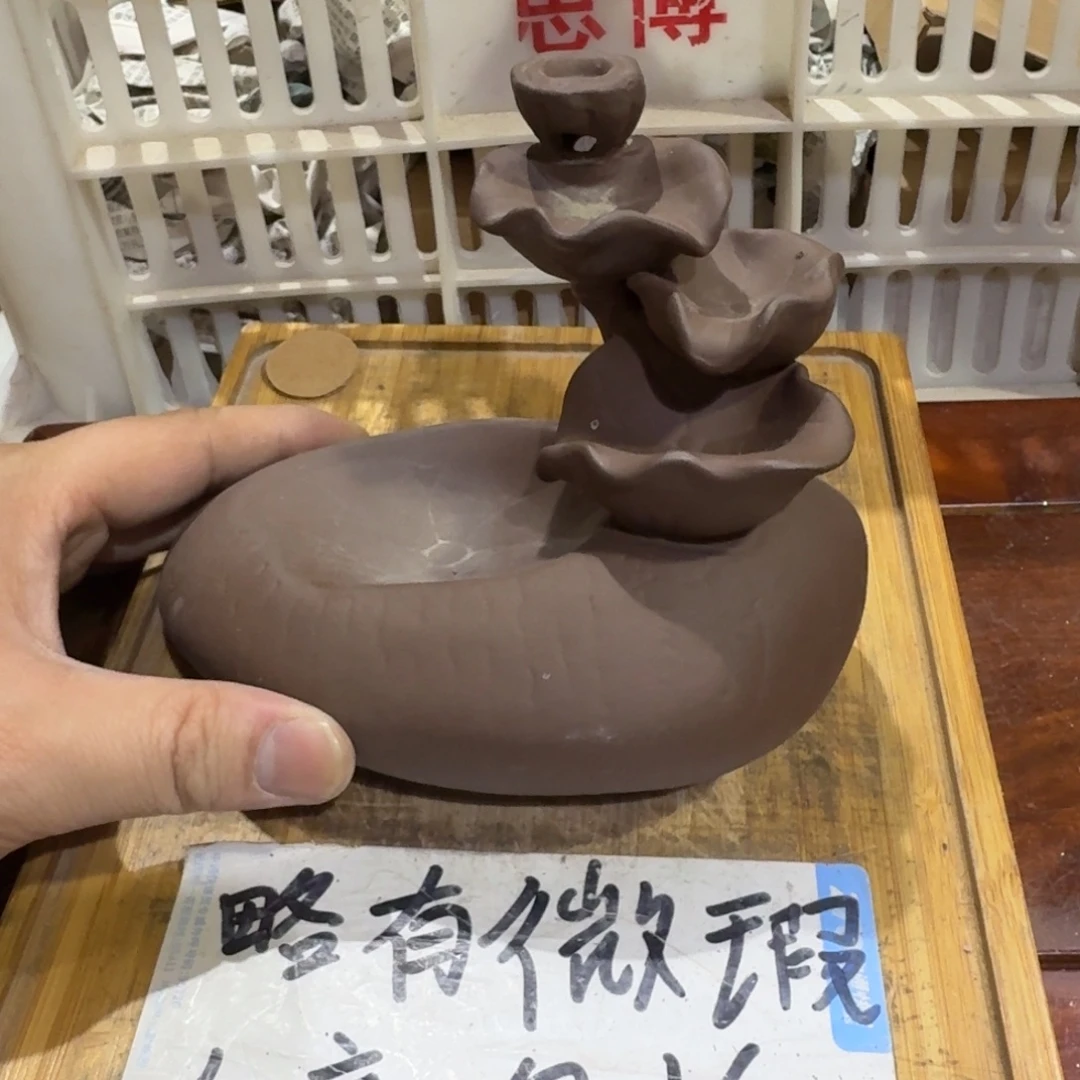 微瑕疵介意勿拍陶瓷器皿M110