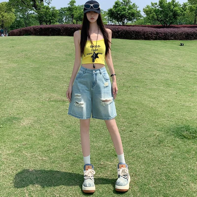 浅蓝色破洞牛仔短裤女2025夏季新款设计感破洞宽松百搭五分短裤
