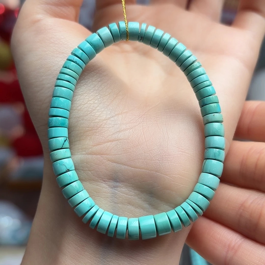 绿松石未镶嵌颈饰