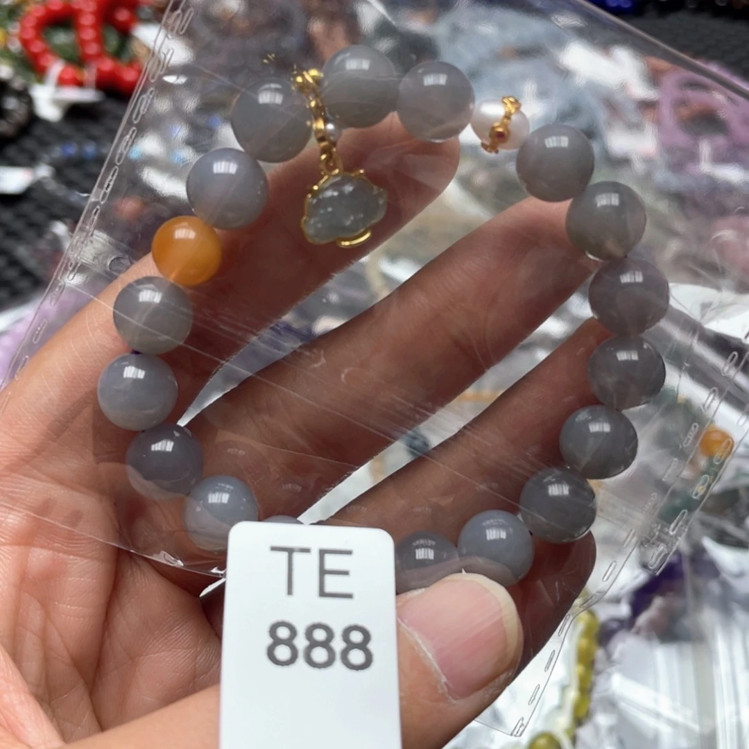 水晶多样性发一只未镶嵌