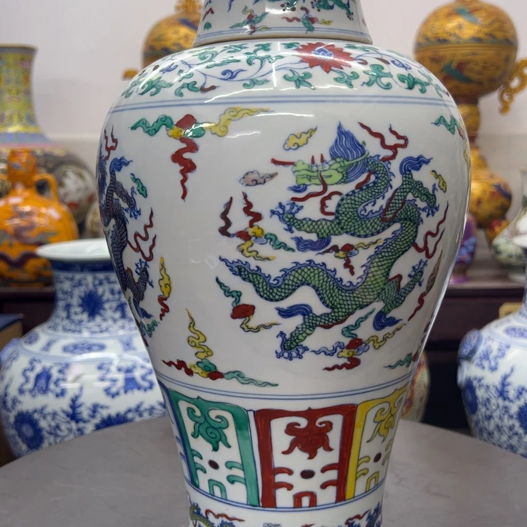 精美陶瓷摆件立件