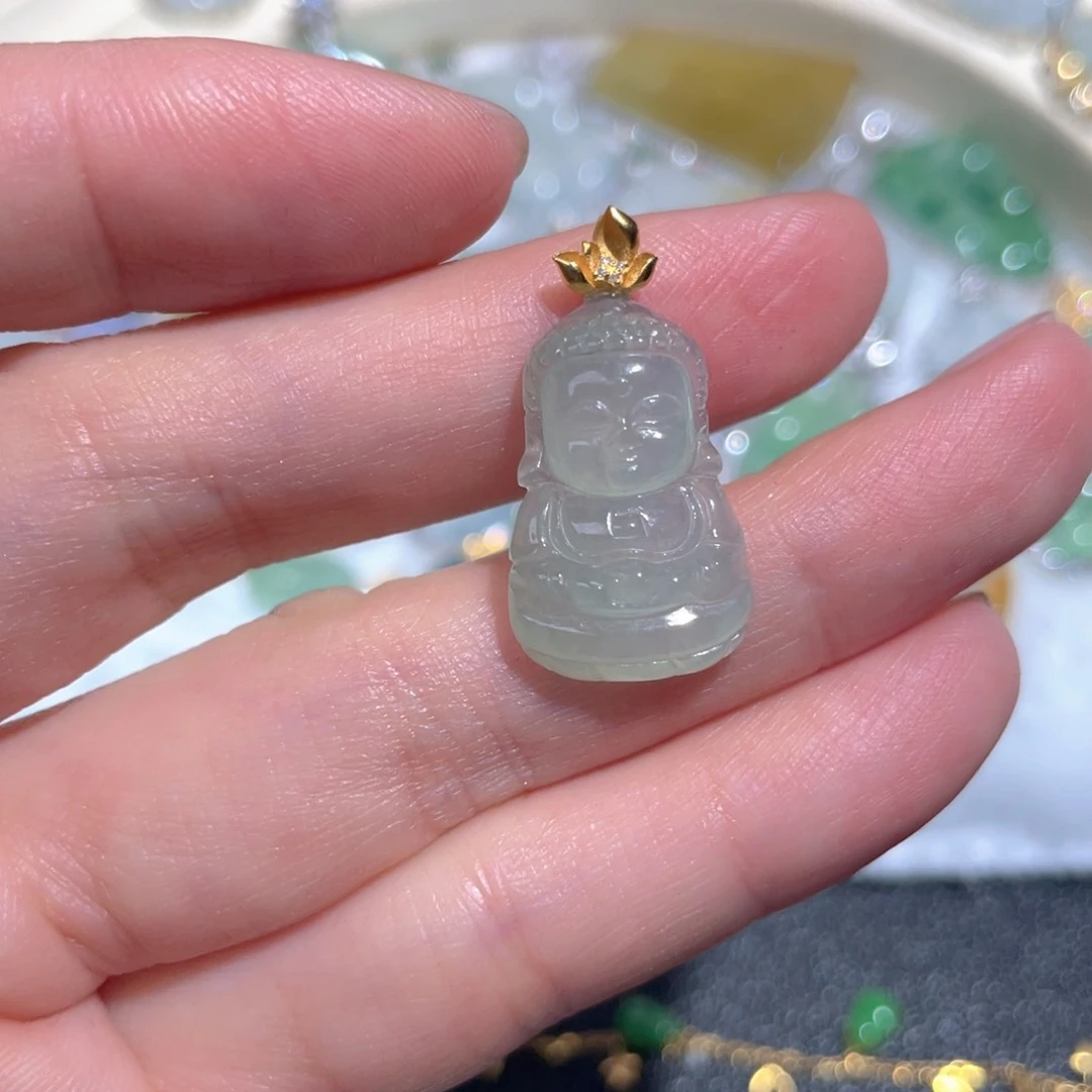 翡翠颈饰18K金镶嵌翡翠