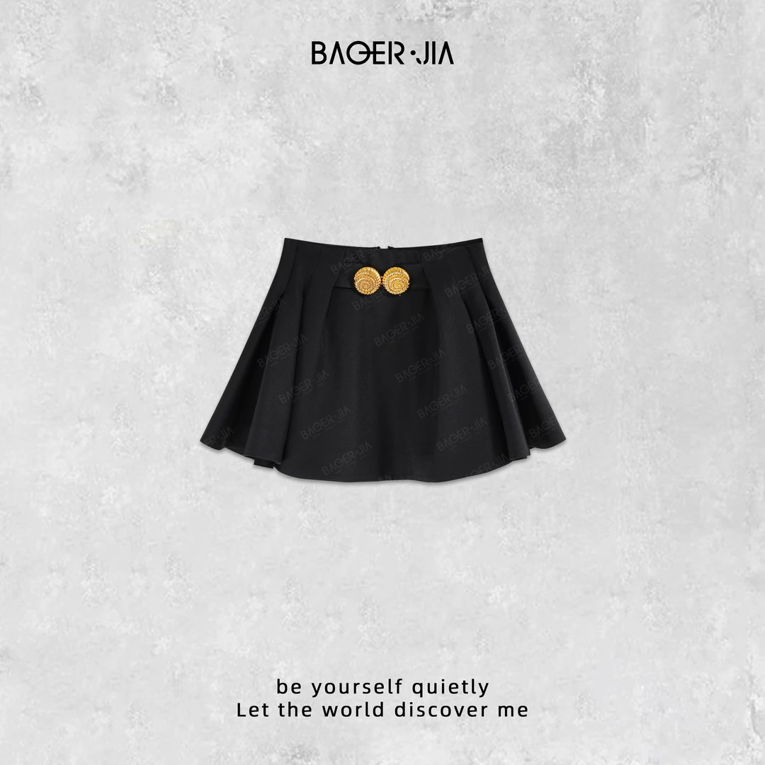 1-宝儿家含幂BD20625101冬季新款穿搭清纯校园风定制蜗牛扣百褶裙