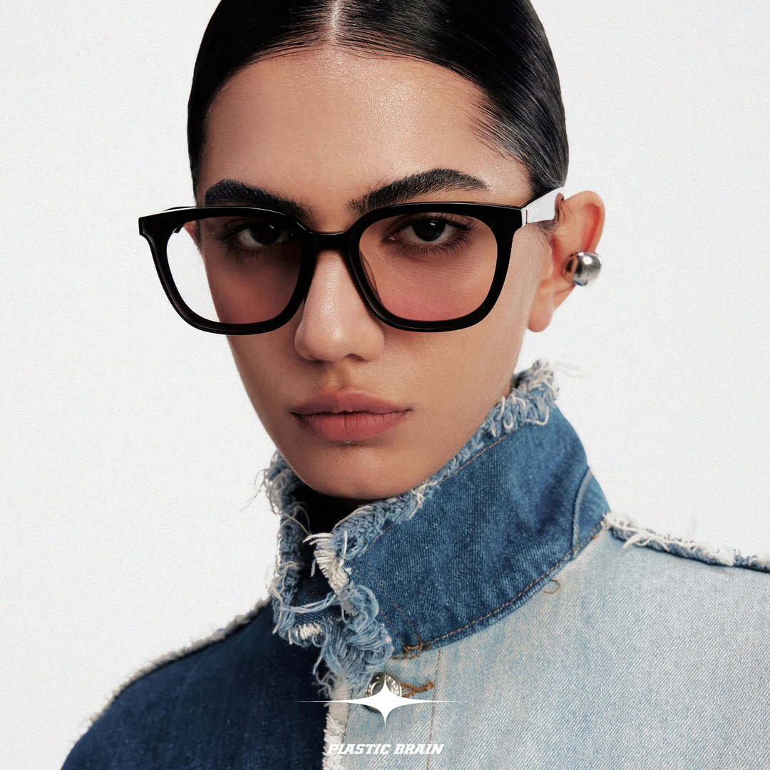 【明星同款】PLASTIC BRAIN 黑框素颜腮红镜黑超板材高级感墨镜