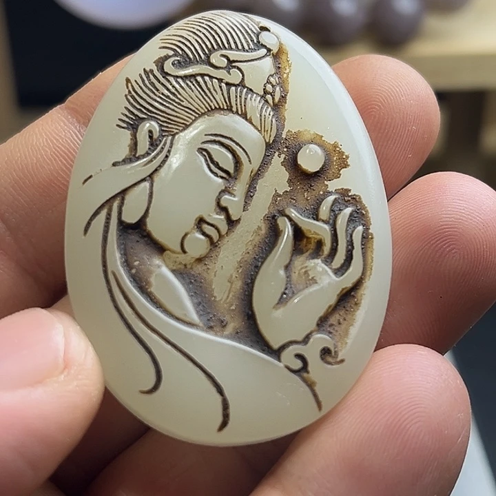 和田玉未镶嵌挂件