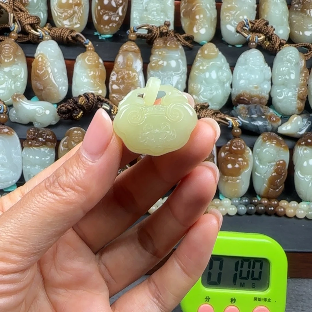 和田玉未镶嵌挂件低*