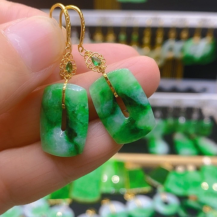 翡翠耳饰18K金镶嵌耳坠