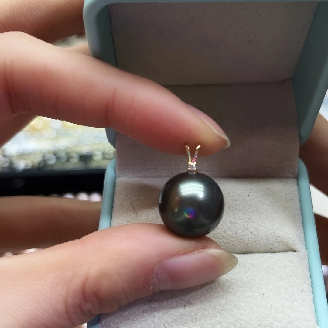 海水珍珠颈饰18K金镶嵌