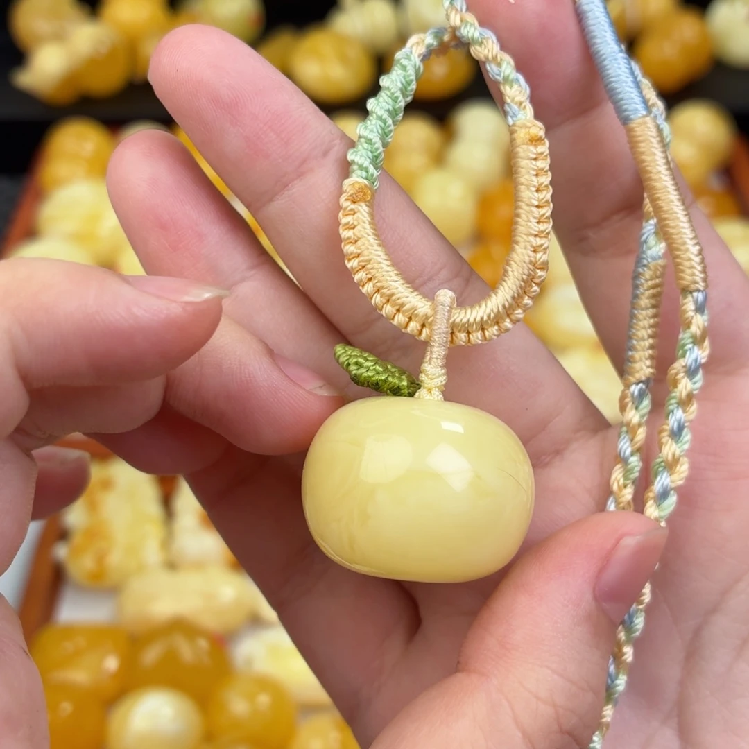 蜜蜡未镶嵌毛衣链蜜蜡
