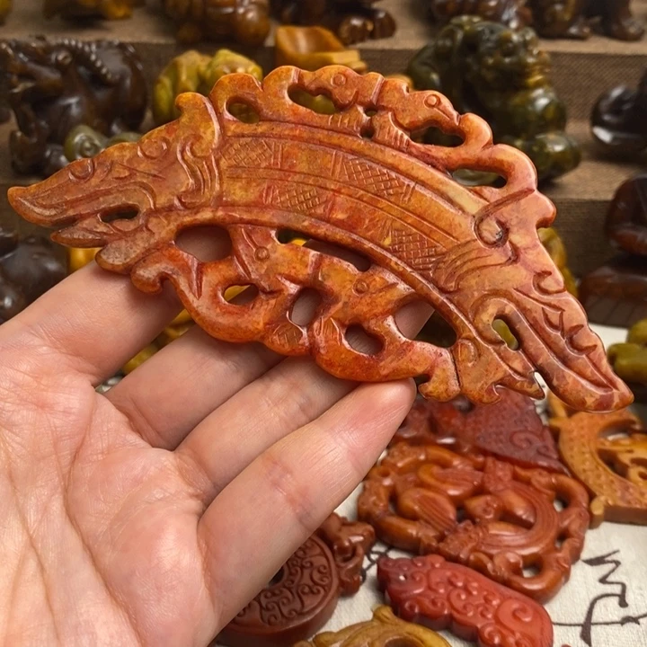 未镶嵌蛇纹石玉颈饰