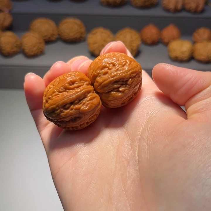 文玩核桃把件野狮子191