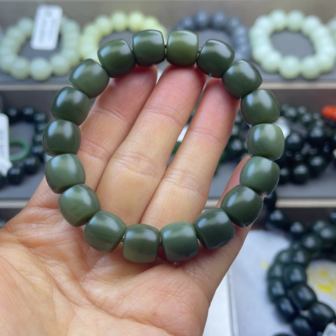 和田玉手链未镶嵌