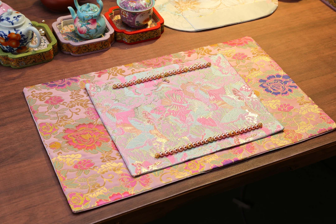 CX339 原创设计手工珠绣款 粉金蝴蝶 织锦缎 高档茶席 茶壶杯垫