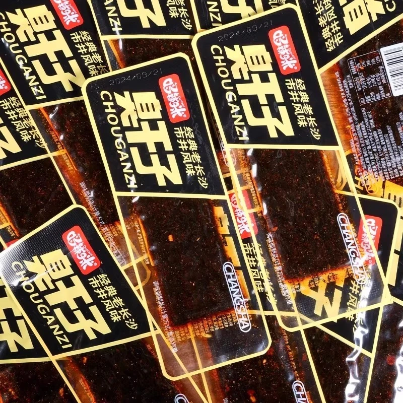 哆辣咪辣条辣片臭干子面筋制品晚上解饿零食小吃休闲食品网红爆款