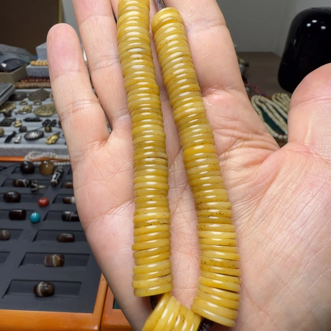 玛瑙/玉髓颈饰合金