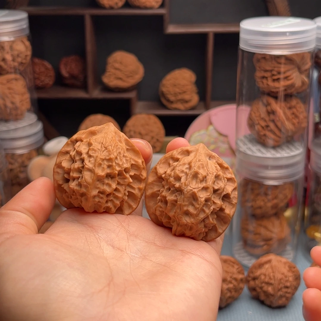 吊坠文玩核桃玲珑41全家福 有磕碰