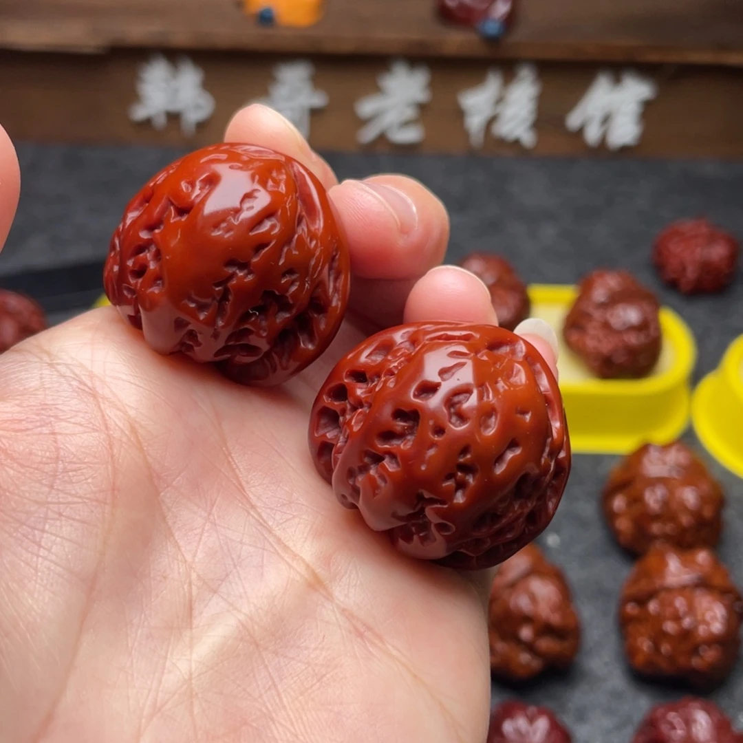 文玩核桃吊坠文玩核桃 手把件 百年 34