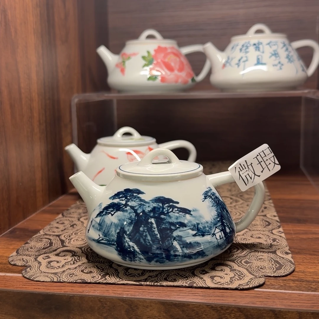 釉下手手绘茶具微瑕