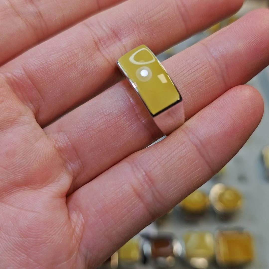 银S925镶嵌颈饰琥珀