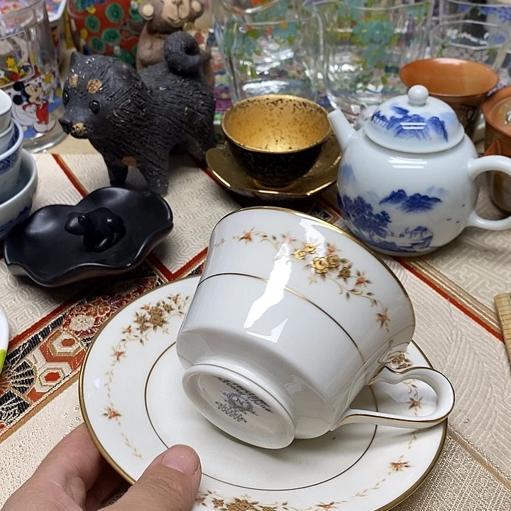 茶壶紫砂杯子的味道就好像被风压一样