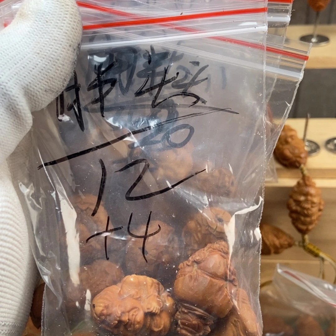 【闪购商品】吊坠橄榄核胖**长橄榄核胖