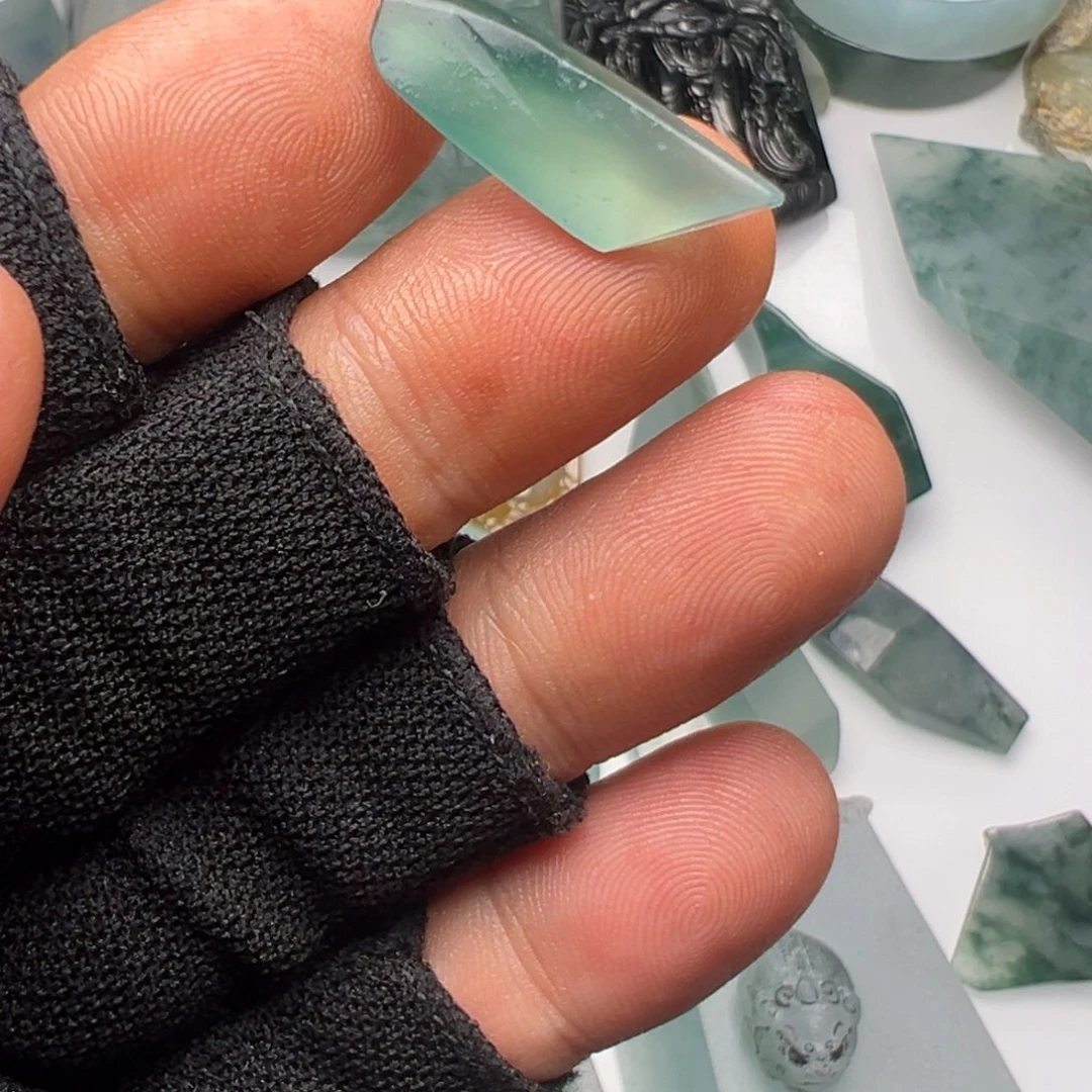 定制翡翠未镶嵌不包工