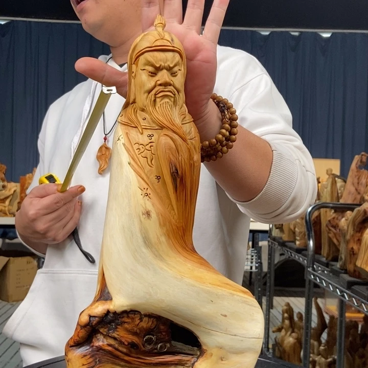 柏木（崖柏）随型摆件