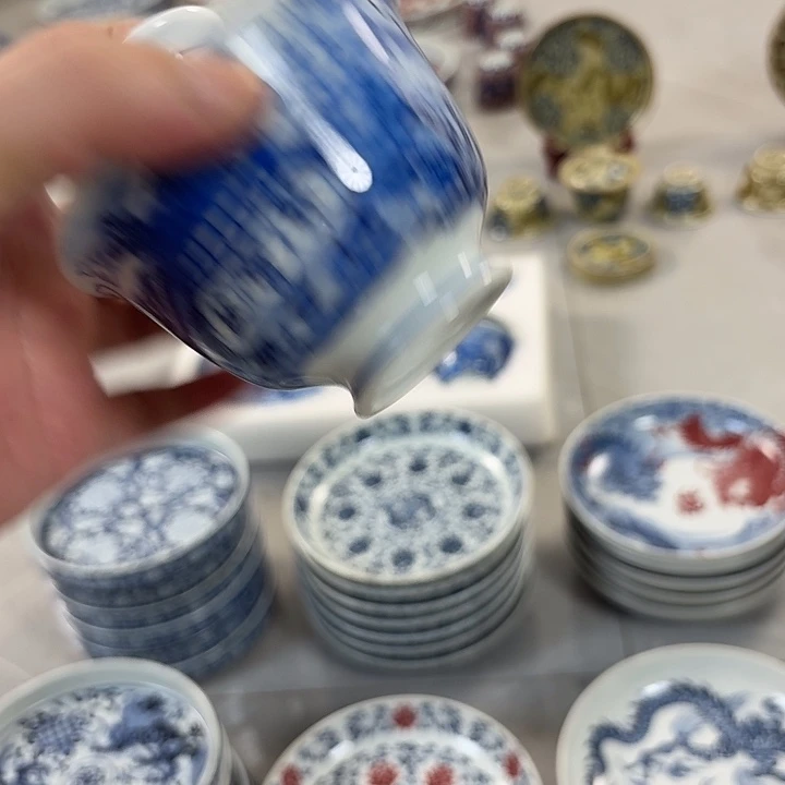 瓷片腾龙献宝二才元宝盖碗