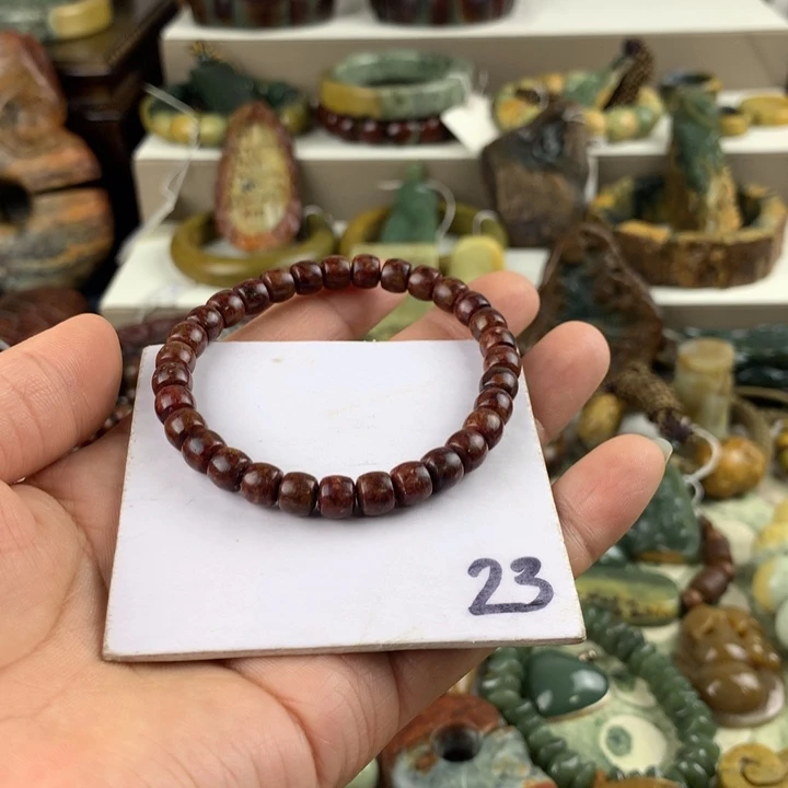 W***T岫岩河磨玉（透闪石质玉）未镶嵌珠宝奇石