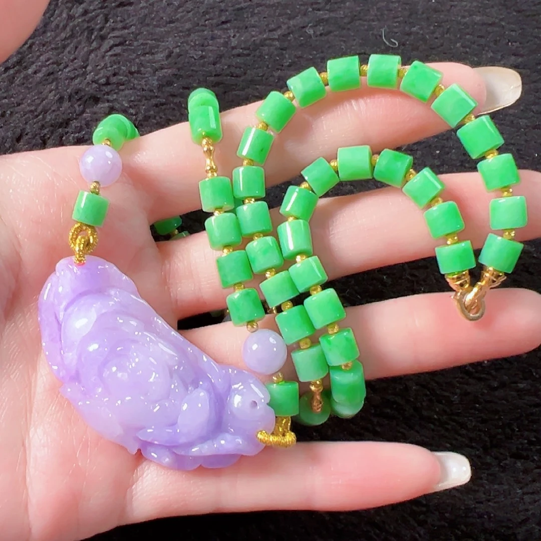 翡翠18K金镶嵌颈饰签收后24小时鉴赏期，过时不退