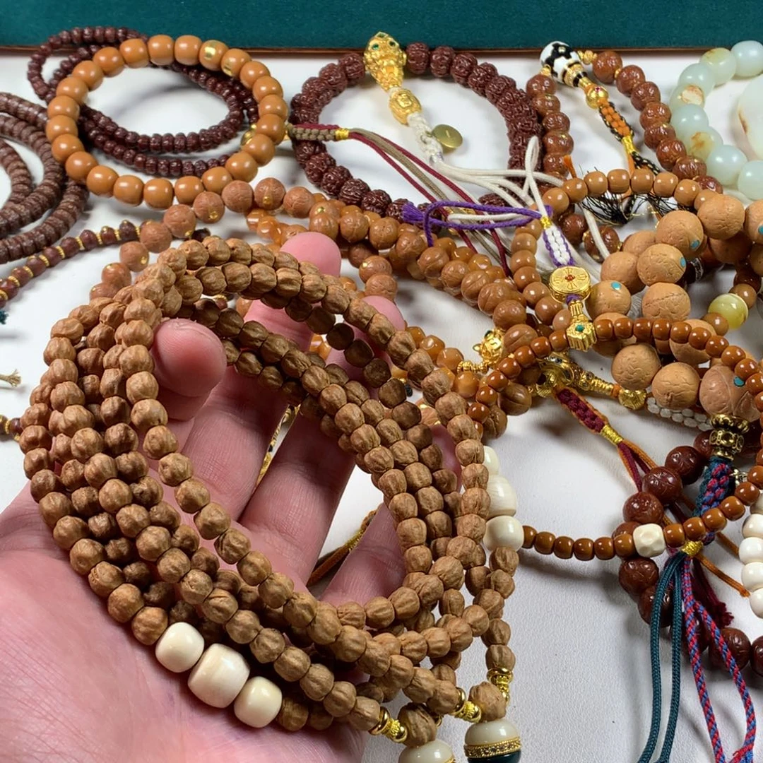 吊坠柏香籽/百香籽。。。。。。。。。。。。