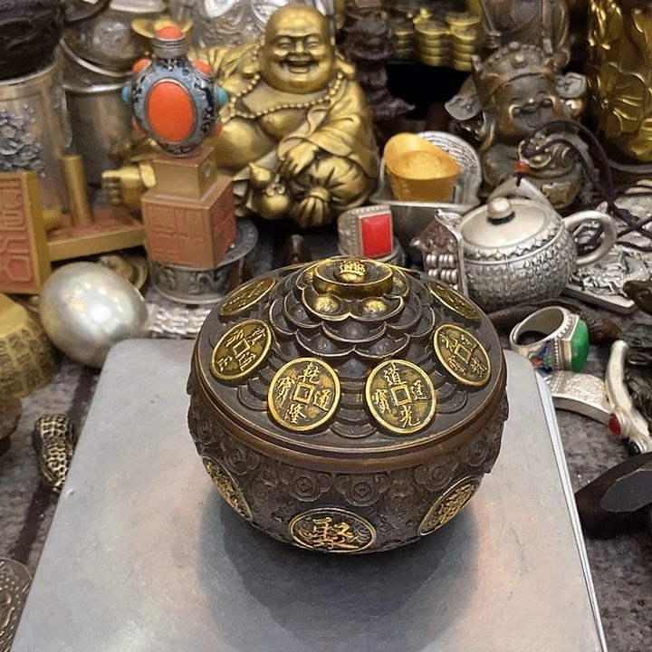 铜器工艺品一个一个
