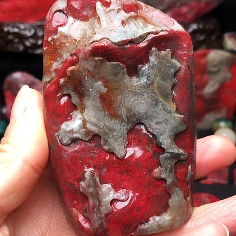 昌化鸡血石昌化鸡血石原石