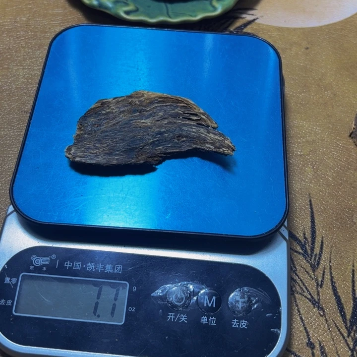 颖***沉香沉香碎屑虎斑棋老料