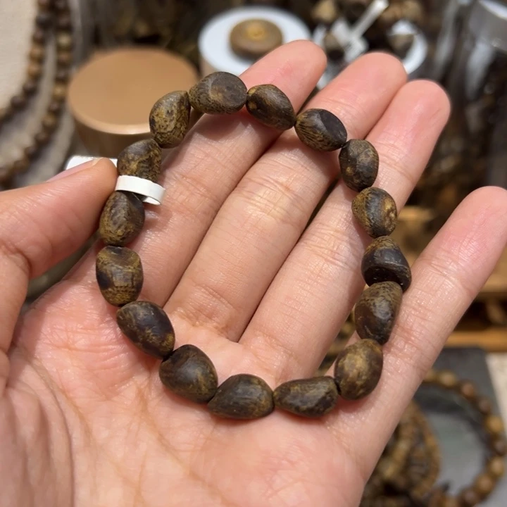 沉香沉香碎屑0.8树丁