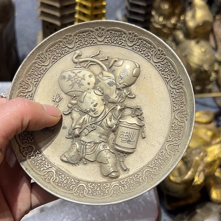 爱**秋微瑕疵黄铜摆件工艺品